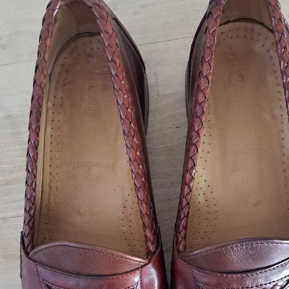 Allen Edmonds Men’s Loafers – Braided Trim Penny Slip-On – 9.5 EEE Wide